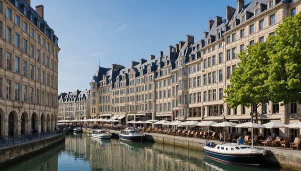 Découvrez les Vacances Parfaites en Bord de Mer en Bretagne Sud : Séjournez à l'Hôtel Angleterre Rouen